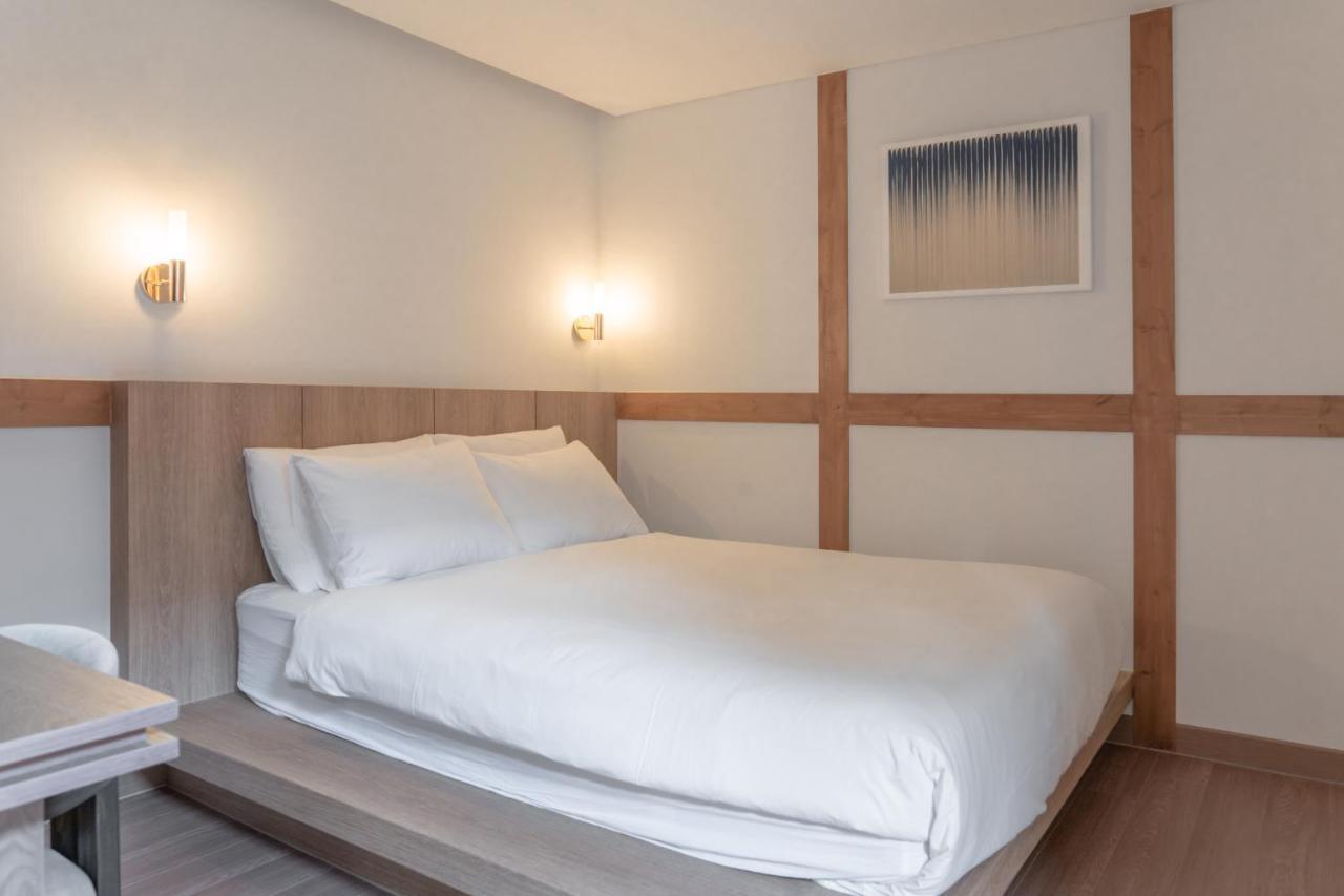 Graceful Haven * Seoul